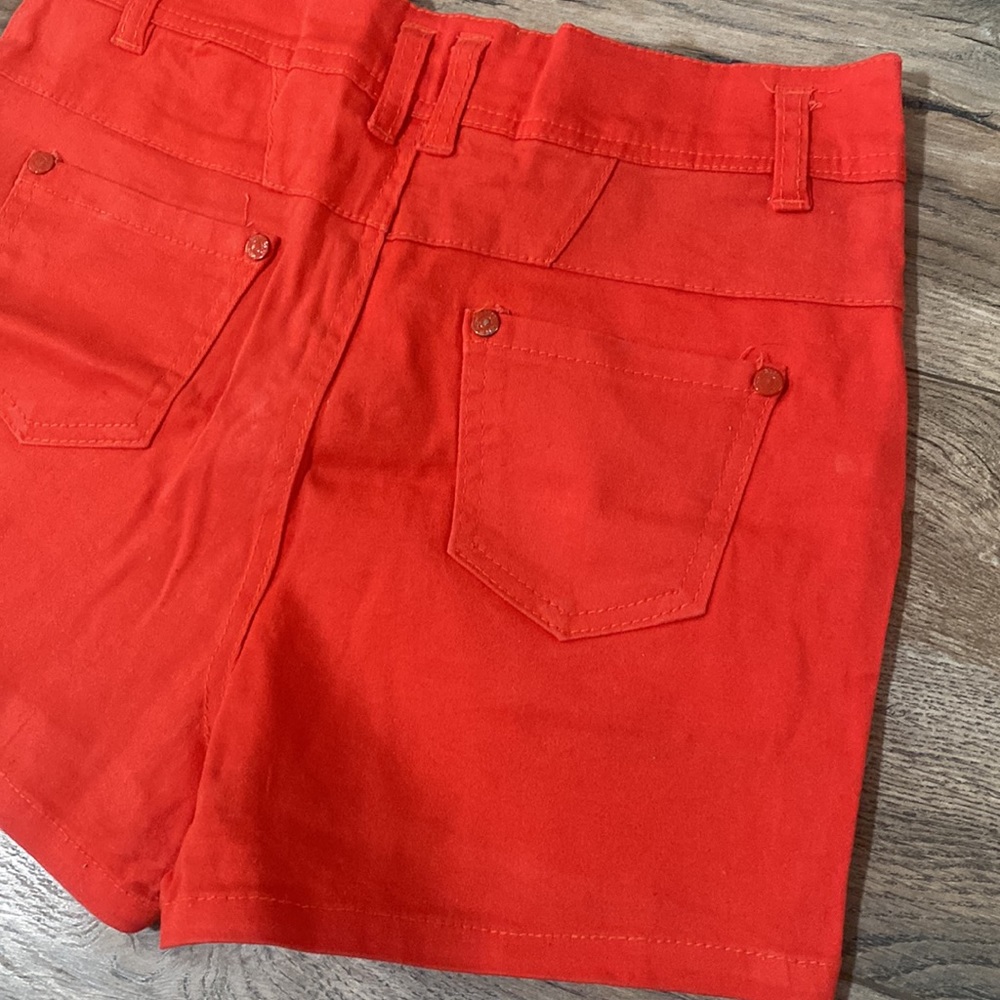 ⭕️3for$15⭕️ Red high waisted shorts - Picture 5 of 8